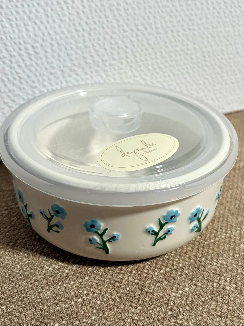 Ceramic Bowl with Venting Lid - Blue & Navy Floral Motif Textured Flower Design